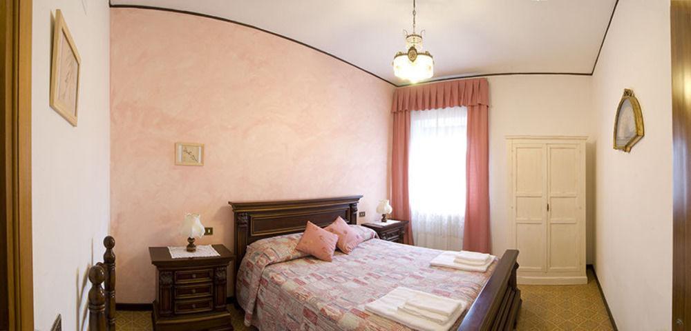 アレッツォ Casa Di Sassoヴィラ エクステリア 写真